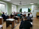 Торжественная линейка с церемонией поднятия флага Российской Федерации 1